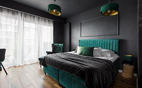 Kairos Apartments - Manhattan Premium-klimatyzacja-siłownia-sala kinowa